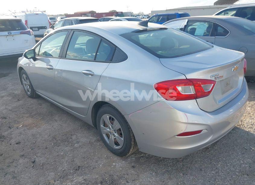Photo 3 of 2016 Chevrolet Cruze LS AUTO (VIN 1G1BC5SM6G7263875)