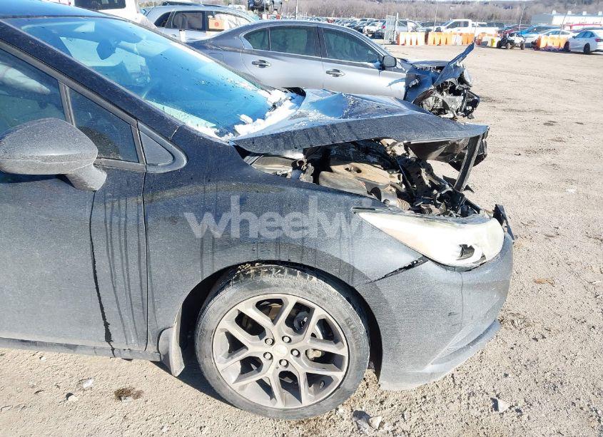 Photo 6 of 2016 Chevrolet Cruze LS AUTO (VIN 1G1BC5SM6G7286928)