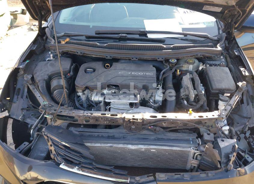 Photo 10 of 2017 Chevrolet Cruze LS AUTO (VIN 1G1BC5SM6H7156391)