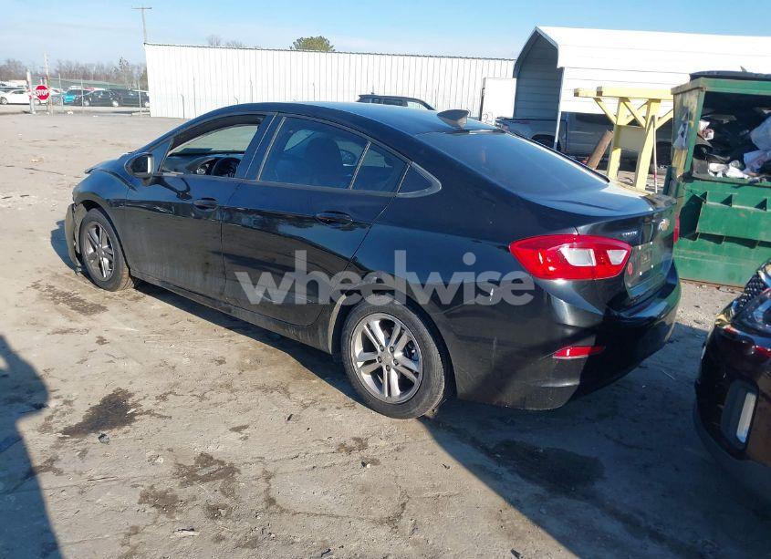 Photo 3 of 2017 Chevrolet Cruze LS AUTO (VIN 1G1BC5SM6H7156391)