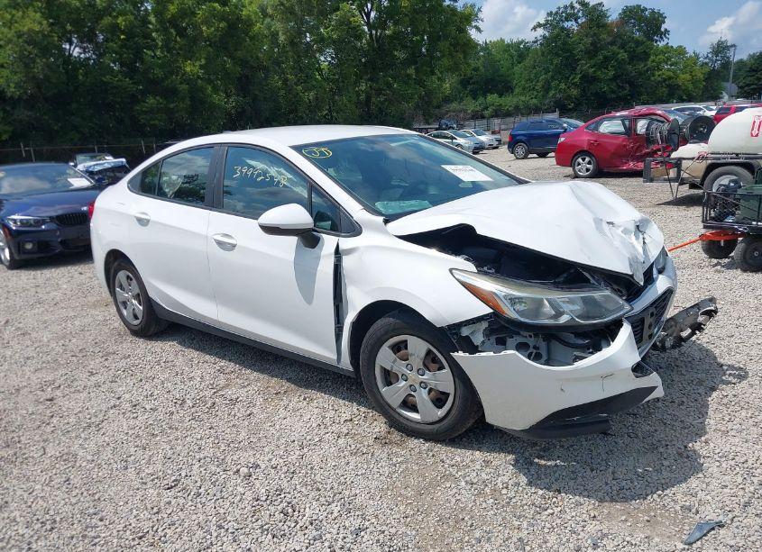 2017 Chevrolet Cruze LS AUTO (VIN 1G1BC5SM6H7180559) main photo