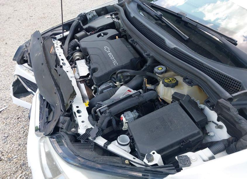 Photo 10 of 2017 Chevrolet Cruze LS AUTO (VIN 1G1BC5SM6H7180559)