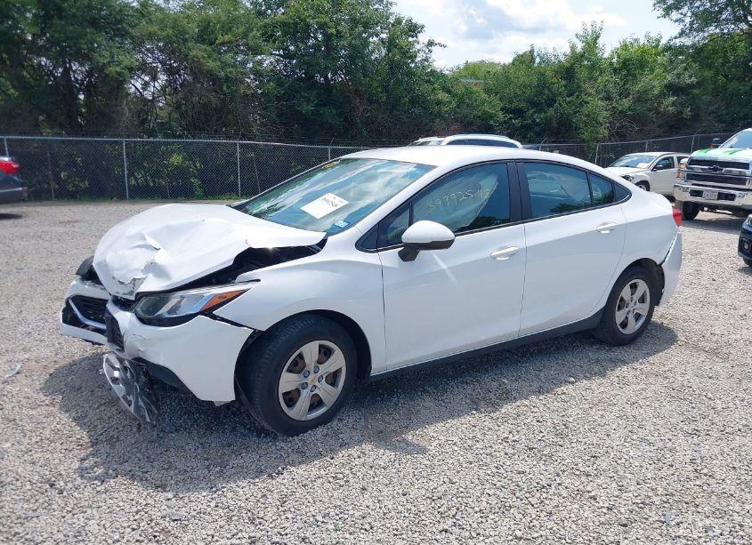 Photo 2 of 2017 Chevrolet Cruze LS AUTO (VIN 1G1BC5SM6H7180559)