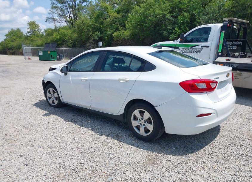 Photo 3 of 2017 Chevrolet Cruze LS AUTO (VIN 1G1BC5SM6H7180559)