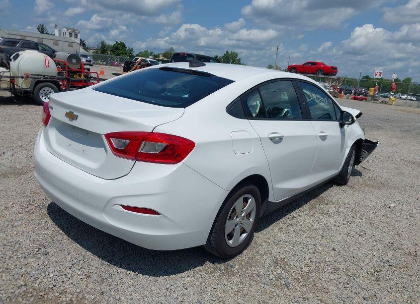 Photo 4 of 2017 Chevrolet Cruze LS AUTO (VIN 1G1BC5SM6H7180559)