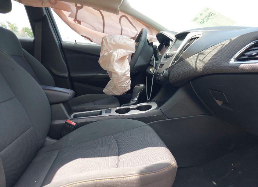 Photo 5 of 2017 Chevrolet Cruze LS AUTO (VIN 1G1BC5SM6H7180559)