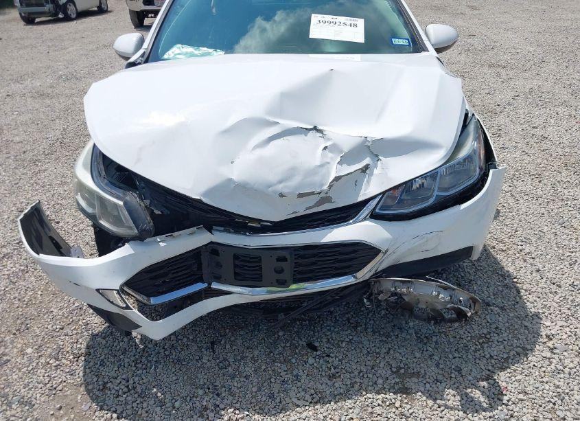 Photo 6 of 2017 Chevrolet Cruze LS AUTO (VIN 1G1BC5SM6H7180559)