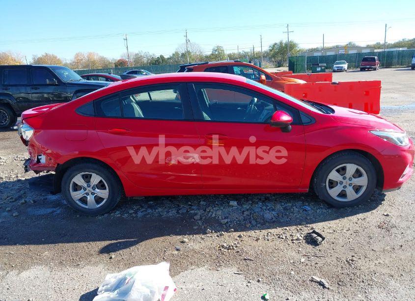 Photo 13 of 2017 Chevrolet Cruze LS AUTO (VIN 1G1BC5SM6H7199015)