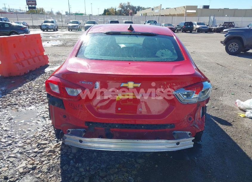 Photo 16 of 2017 Chevrolet Cruze LS AUTO (VIN 1G1BC5SM6H7199015)