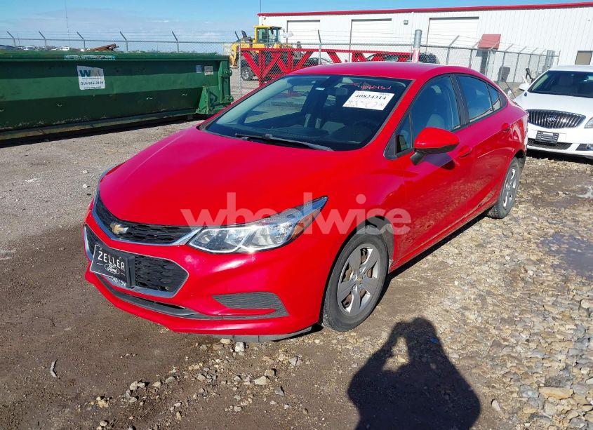 Photo 2 of 2017 Chevrolet Cruze LS AUTO (VIN 1G1BC5SM6H7199015)