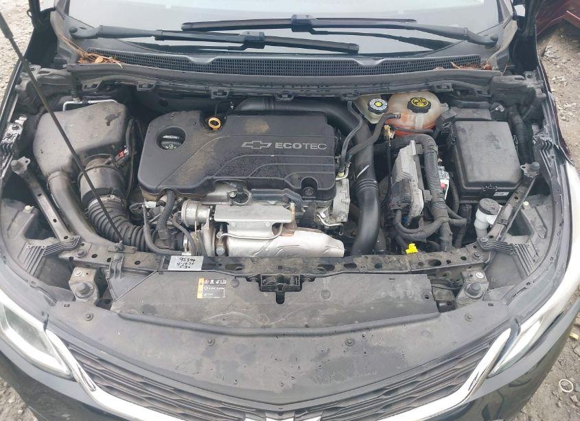 Photo 10 of 2017 Chevrolet Cruze LS AUTO (VIN 1G1BC5SM6H7206612)