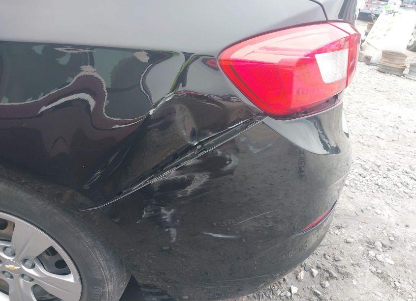 Photo 17 of 2017 Chevrolet Cruze LS AUTO (VIN 1G1BC5SM6H7206612)