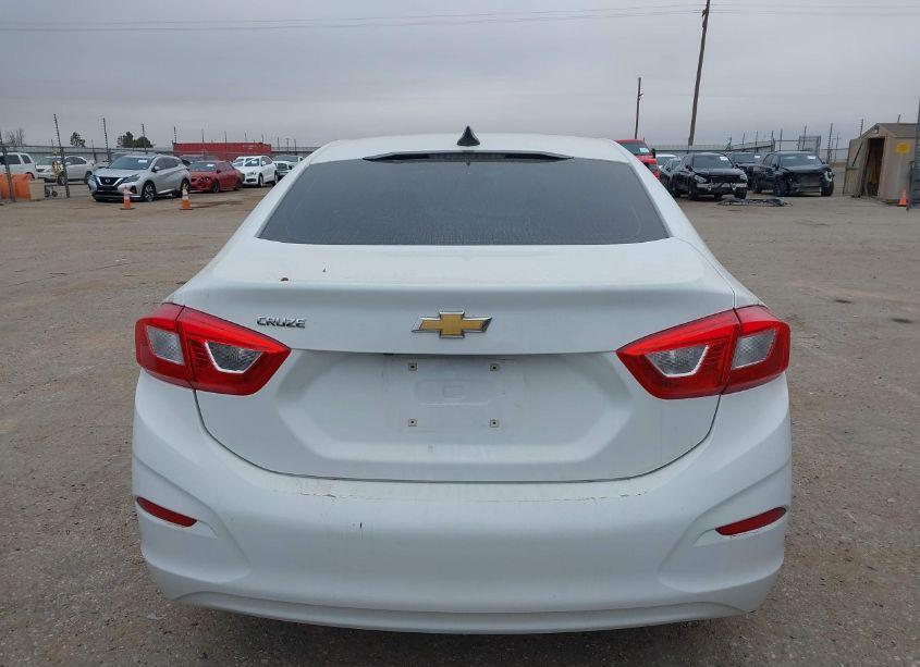 Photo 16 of 2017 Chevrolet Cruze LS AUTO (VIN 1G1BC5SM6H7217786)