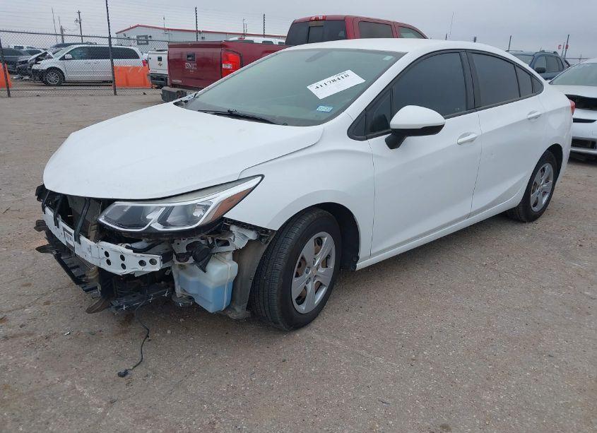 Photo 2 of 2017 Chevrolet Cruze LS AUTO (VIN 1G1BC5SM6H7217786)