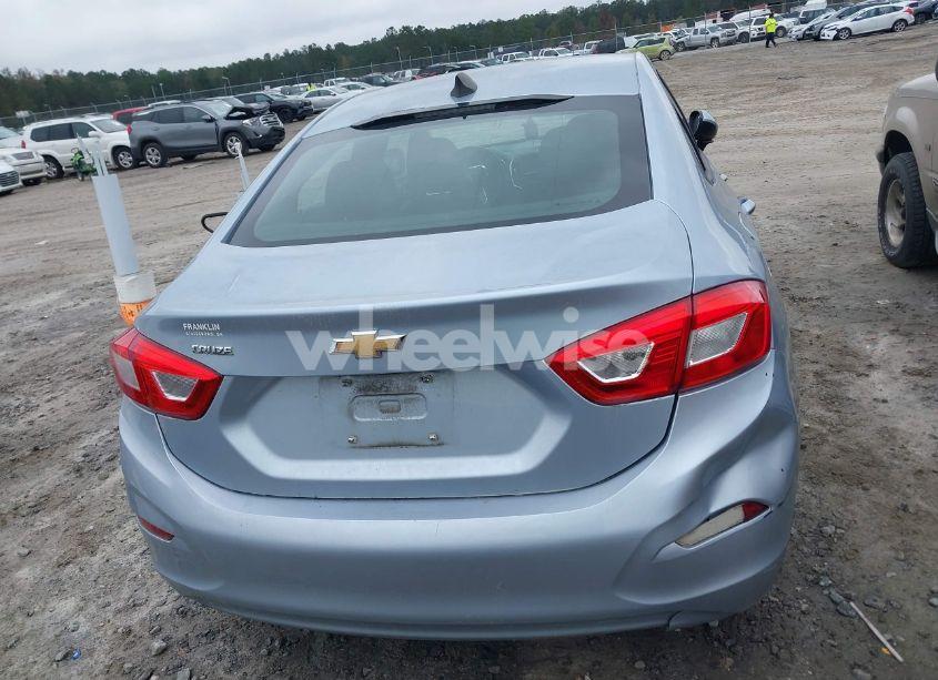 Photo 16 of 2017 Chevrolet Cruze LS AUTO (VIN 1G1BC5SM6H7234958)