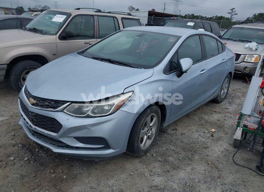 Photo 2 of 2017 Chevrolet Cruze LS AUTO (VIN 1G1BC5SM6H7234958)