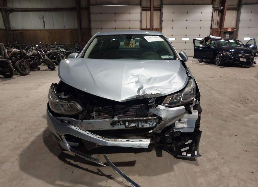 Photo 12 of 2018 Chevrolet Cruze LS AUTO (VIN 1G1BC5SM6J7132274)