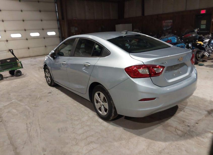 Photo 3 of 2018 Chevrolet Cruze LS AUTO (VIN 1G1BC5SM6J7132274)