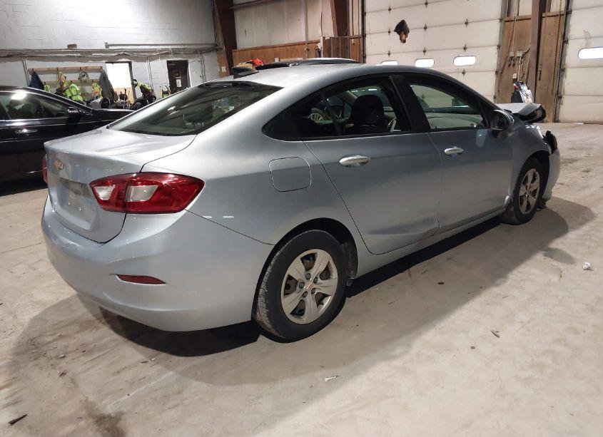 Photo 4 of 2018 Chevrolet Cruze LS AUTO (VIN 1G1BC5SM6J7132274)