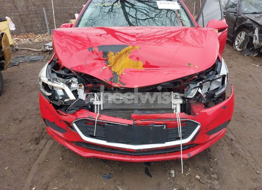 Photo 6 of 2018 Chevrolet Cruze LS AUTO (VIN 1G1BC5SM6J7149124)