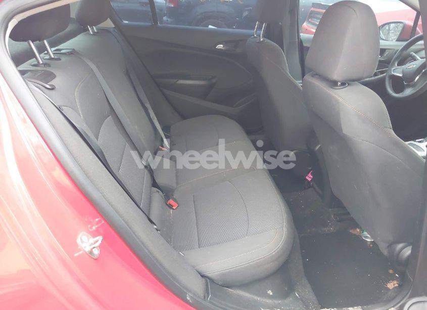 Photo 8 of 2018 Chevrolet Cruze LS AUTO (VIN 1G1BC5SM6J7149124)