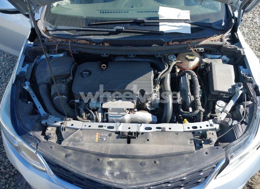 Photo 10 of 2018 Chevrolet Cruze LS AUTO (VIN 1G1BC5SM6J7167431)