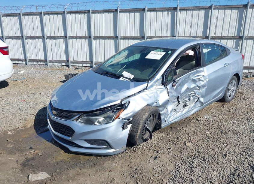Photo 6 of 2018 Chevrolet Cruze LS AUTO (VIN 1G1BC5SM6J7167431)