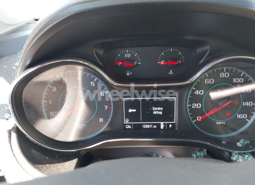 Photo 7 of 2018 Chevrolet Cruze LS AUTO (VIN 1G1BC5SM6J7167431)