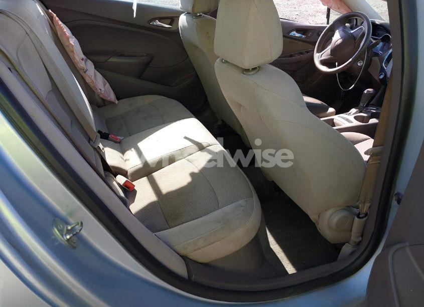 Photo 8 of 2018 Chevrolet Cruze LS AUTO (VIN 1G1BC5SM6J7167431)