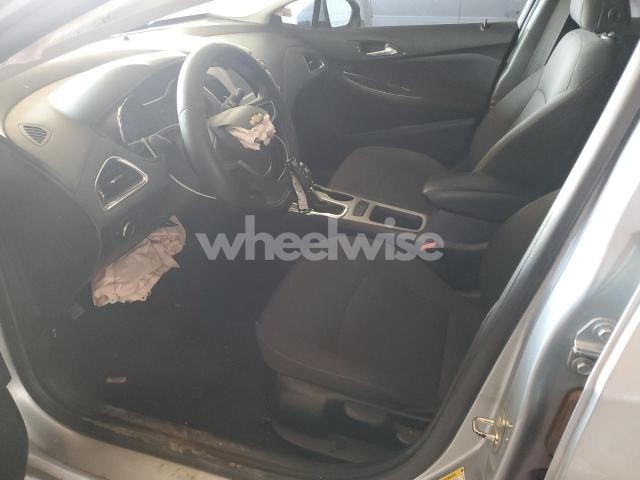 Photo 2 of 2018 CHEVROLET CRUZE LS (VIN 1G1BC5SM6J7201884)