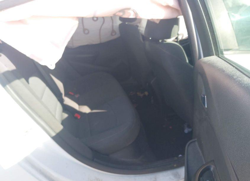 Photo 8 of 2018 Chevrolet Cruze LS AUTO (VIN 1G1BC5SM6J7210956)