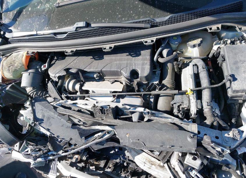 Photo 10 of 2018 Chevrolet Cruze LS AUTO (VIN 1G1BC5SM6J7236067)