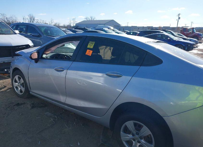 Photo 13 of 2018 Chevrolet Cruze LS AUTO (VIN 1G1BC5SM6J7236067)
