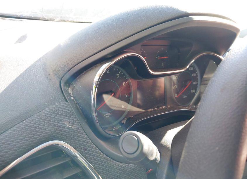 Photo 7 of 2018 Chevrolet Cruze LS AUTO (VIN 1G1BC5SM6J7236067)