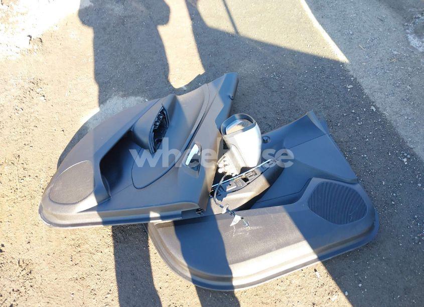 Photo 12 of 2019 Chevrolet Cruze LS (VIN 1G1BC5SM6K7150081)