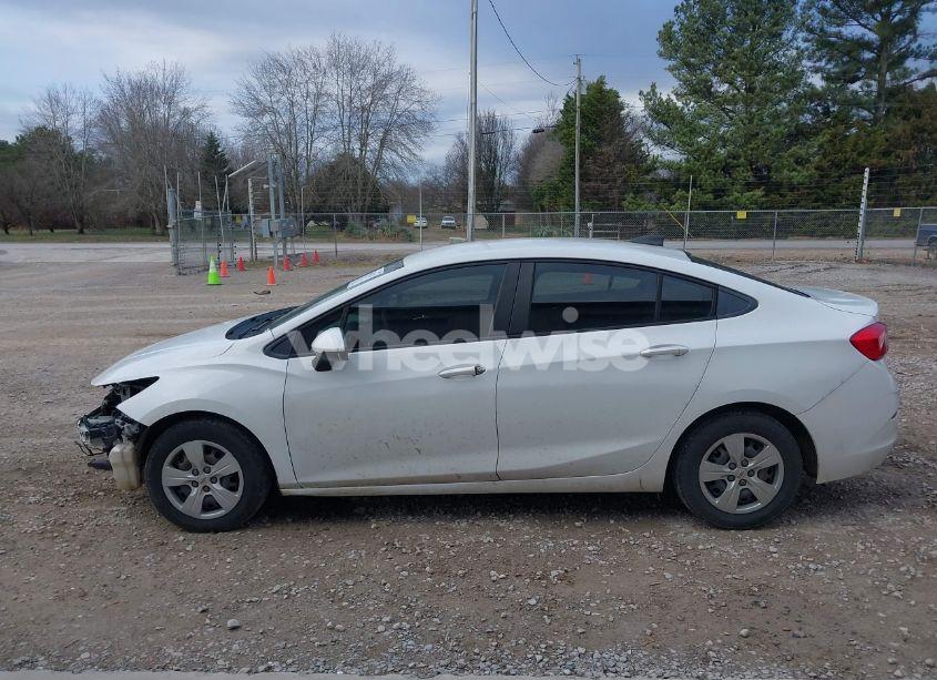 Photo 15 of 2016 Chevrolet Cruze LS AUTO (VIN 1G1BC5SM7G7234644)