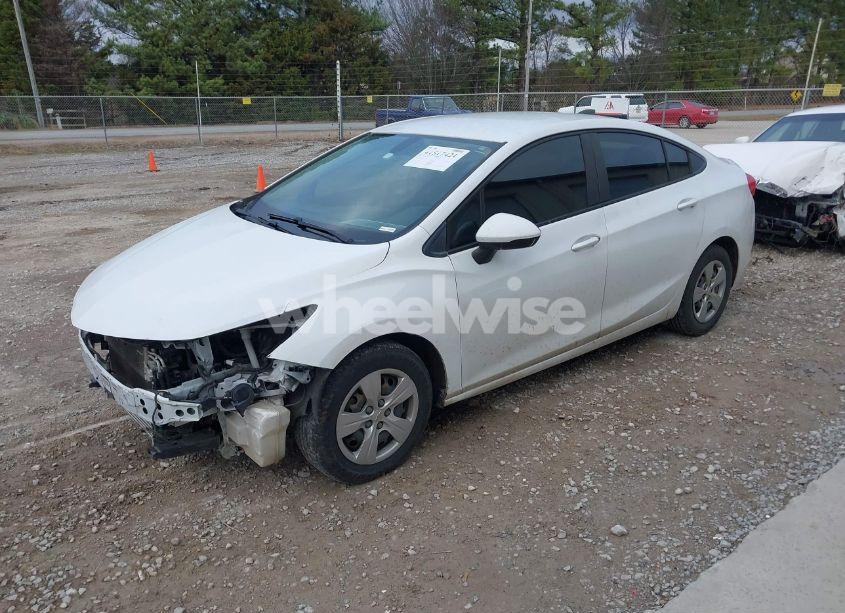 Photo 2 of 2016 Chevrolet Cruze LS AUTO (VIN 1G1BC5SM7G7234644)