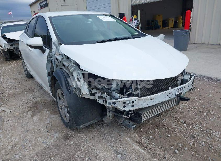 Photo 6 of 2016 Chevrolet Cruze LS AUTO (VIN 1G1BC5SM7G7234644)