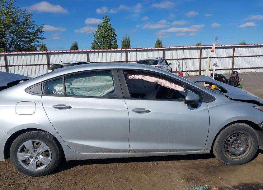 Photo 14 of 2016 Chevrolet Cruze LS AUTO (VIN 1G1BC5SM7G7256255)