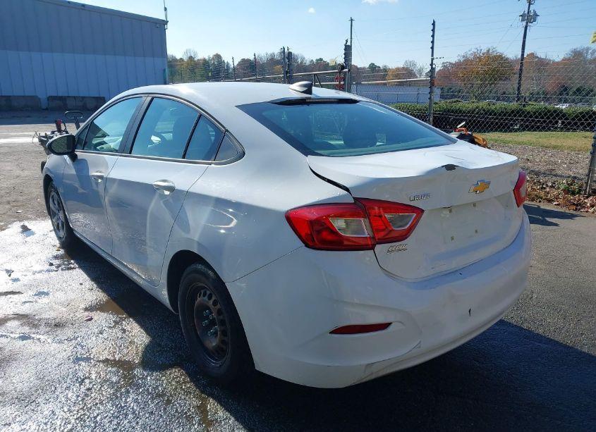 Photo 3 of 2016 Chevrolet Cruze LS AUTO (VIN 1G1BC5SM7G7272911)