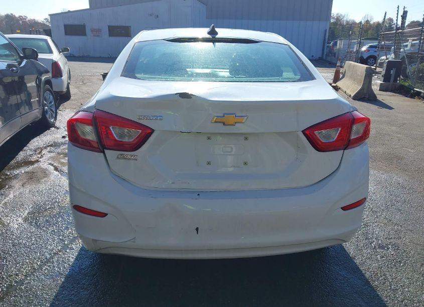 Photo 6 of 2016 Chevrolet Cruze LS AUTO (VIN 1G1BC5SM7G7272911)