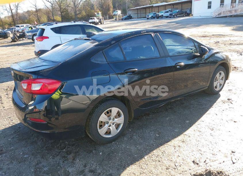 Photo 4 of 2016 Chevrolet Cruze LS AUTO (VIN 1G1BC5SM7G7274772)