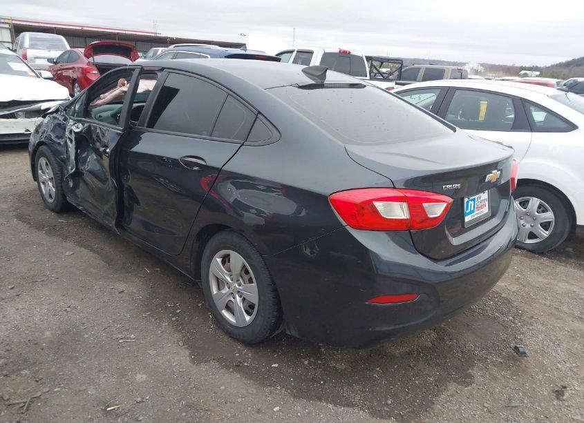 Photo 3 of 2016 Chevrolet Cruze LS AUTO (VIN 1G1BC5SM7G7311478)