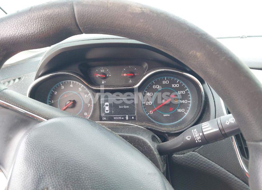 Photo 7 of 2016 Chevrolet Cruze LS AUTO (VIN 1G1BC5SM7G7315434)