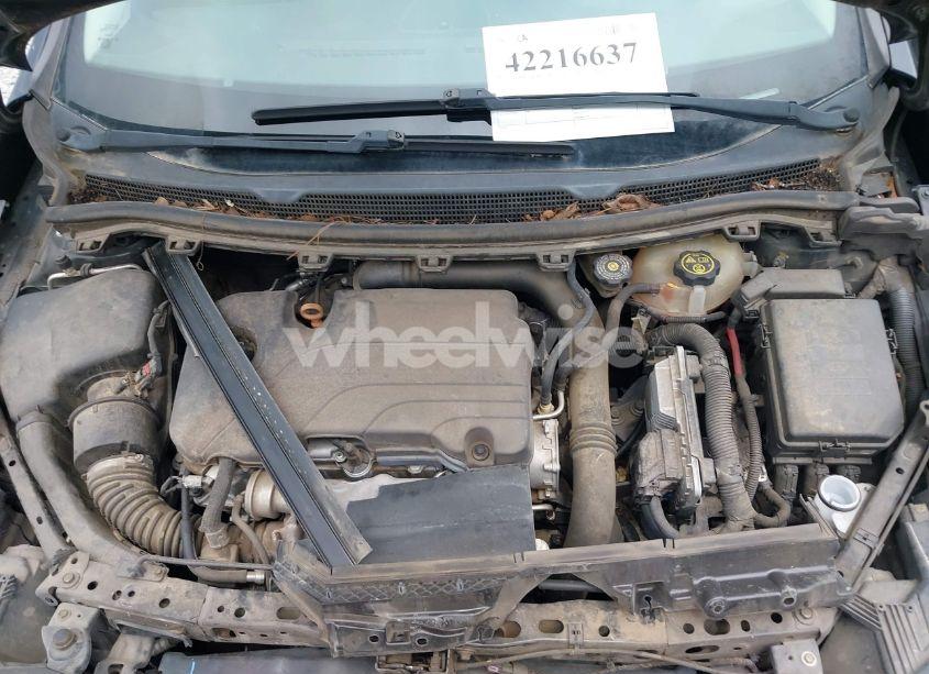 Photo 10 of 2016 Chevrolet Cruze LS AUTO (VIN 1G1BC5SM7G7318236)