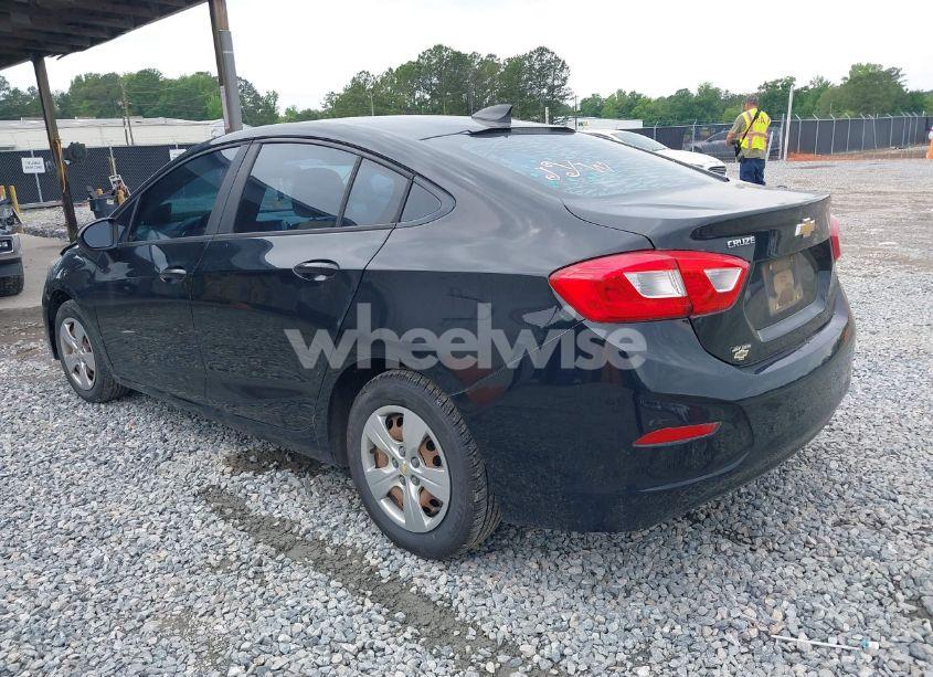 Photo 3 of 2016 Chevrolet Cruze LS AUTO (VIN 1G1BC5SM7G7318236)