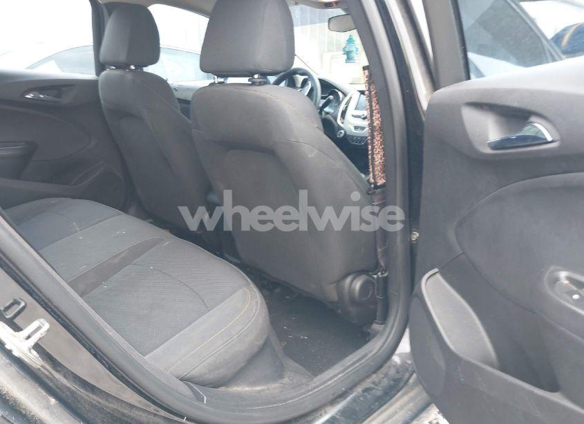 Photo 8 of 2016 Chevrolet Cruze LS AUTO (VIN 1G1BC5SM7G7318236)