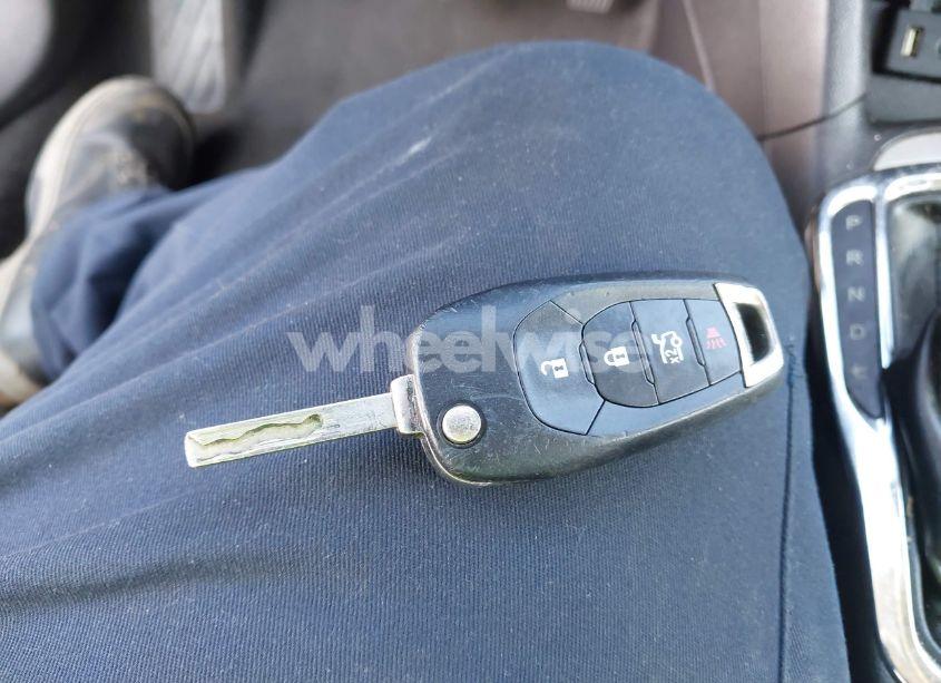 Photo 11 of 2017 Chevrolet Cruze LS AUTO (VIN 1G1BC5SM7H7121679)