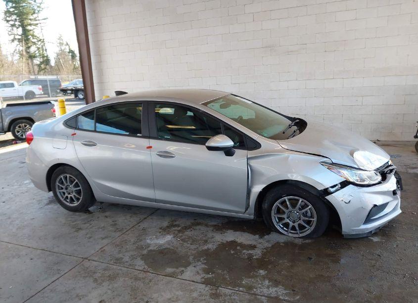 Photo 13 of 2017 Chevrolet Cruze LS AUTO (VIN 1G1BC5SM7H7142211)