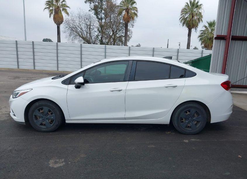 Photo 14 of 2017 Chevrolet Cruze LS AUTO (VIN 1G1BC5SM7H7164337)